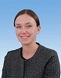 Porträtfoto von Julia Tullius